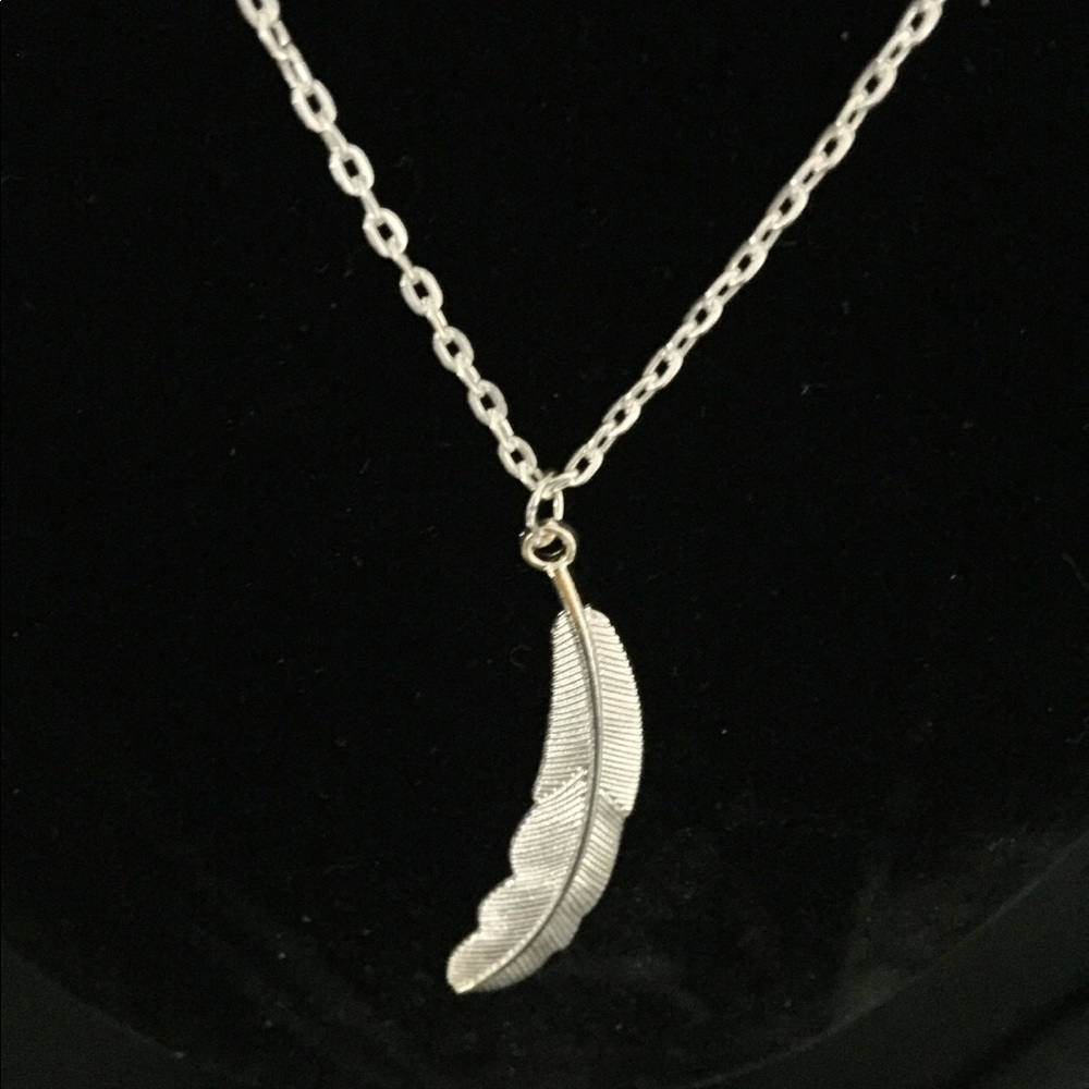 Layered necklace - Picture 6 of 6
